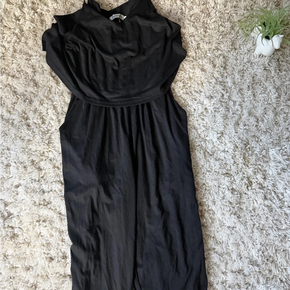 Elegant Black Sleeveless Jumpsuit